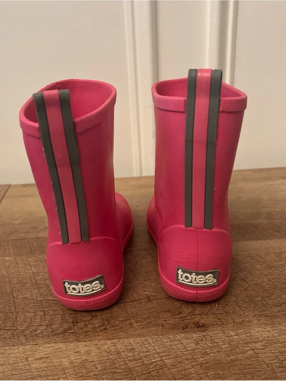 totes Kids Hot Pink Waterproof Rain Boots with Pull Tab